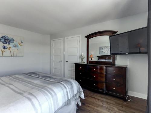 Master bedroom - 1040 Rue D'Amboise, Saint-Jérôme, QC - Indoor Photo Showing Bedroom