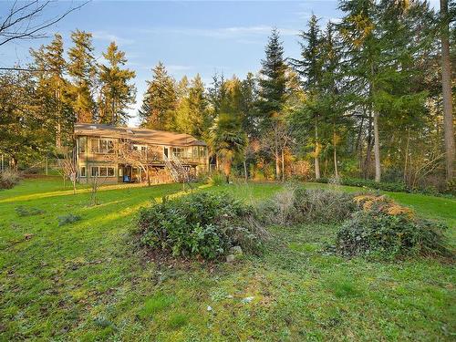 613 Downey Rd, North Saanich, BC 