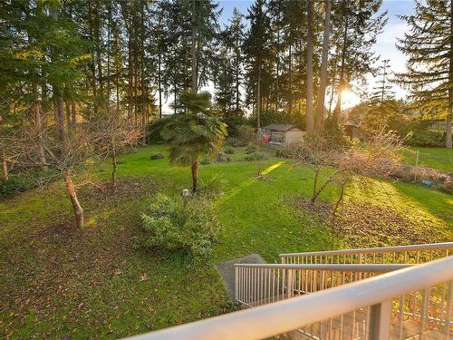 613 Downey Rd, North Saanich, BC 