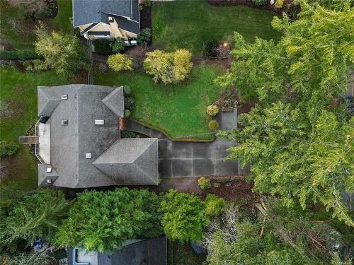 613 Downey Rd, North Saanich, BC 