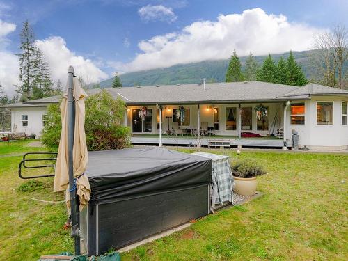 7820 Mountain Ranch Rd, Port Alberni, BC 