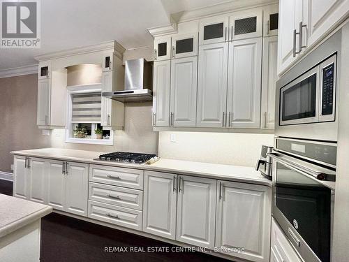 110 Allenby Avenue, Toronto, ON - Indoor Photo Showing Kitchen