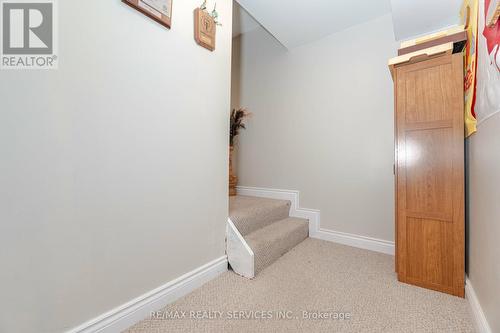 16 Montrose Place, Brampton, ON - Indoor Photo Showing Other Room