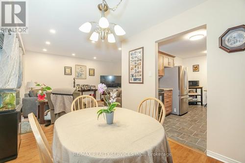 16 Montrose Place, Brampton, ON - Indoor Photo Showing Dining Room