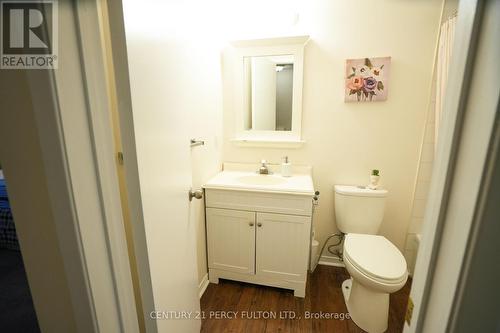 42 Chipstead Avenue, Brampton, ON - Indoor Photo Showing Bathroom