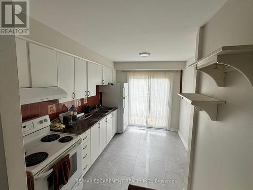 44 - 5536 Montevideo Road, Mississauga, ON - Indoor Photo Showing Kitchen