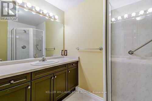 501 - 77 Governors Road, Hamilton, ON - Indoor Photo Showing Bathroom