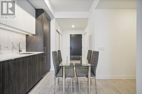 610 - 500 Dupont Street, Toronto, ON - Indoor Photo Showing Dining Room