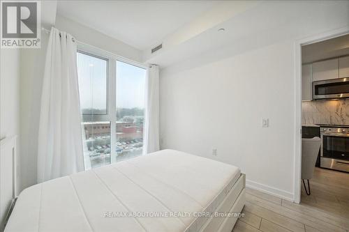 610 - 500 Dupont Street, Toronto, ON - Indoor Photo Showing Bedroom