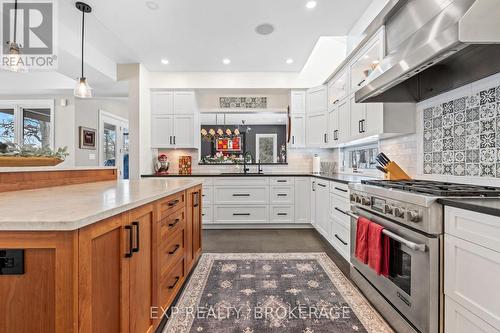 121 Bass Lane, South Frontenac, ON - Indoor Photo Showing Kitchen With Upgraded Kitchen