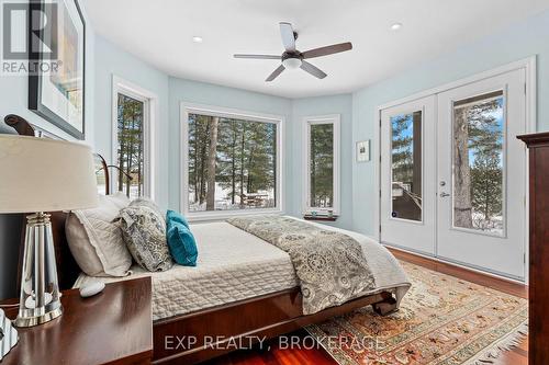 121 Bass Lane, South Frontenac, ON - Indoor Photo Showing Bedroom