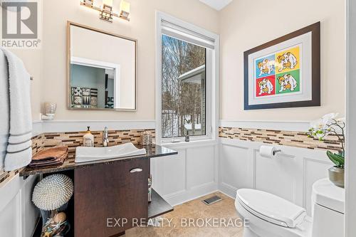 121 Bass Lane, South Frontenac, ON - Indoor Photo Showing Bathroom