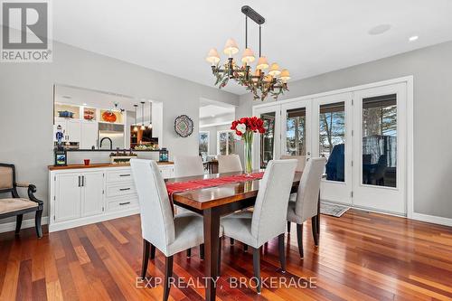 121 Bass Lane, South Frontenac, ON - Indoor Photo Showing Dining Room