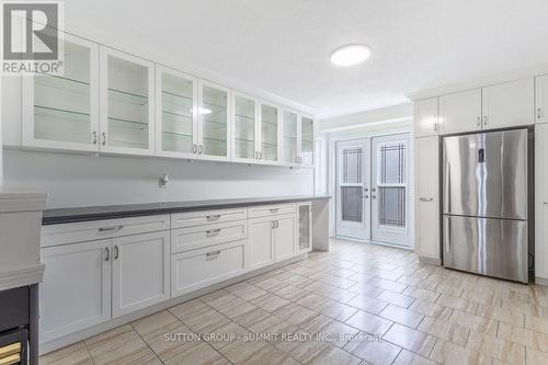 5144 Porter Street, Burlington, ON - Indoor Photo Showing Kitchen