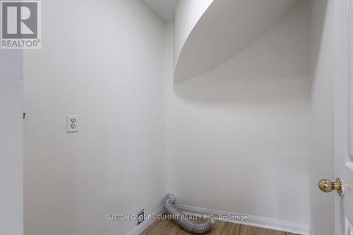 5144 Porter Street, Burlington, ON - Indoor Photo Showing Other Room