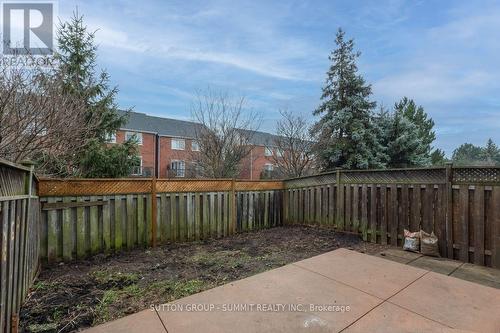 5144 Porter Street, Burlington, ON - Outdoor