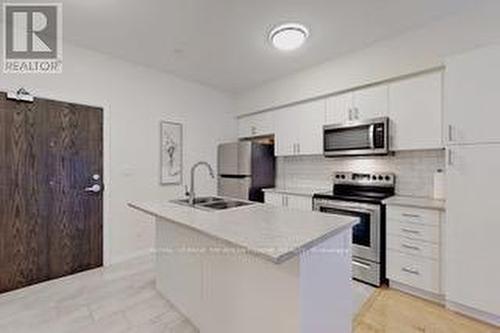 208 - 344 Florence Drive, Peterborough, ON - Indoor Photo Showing Kitchen With Double Sink With Upgraded Kitchen