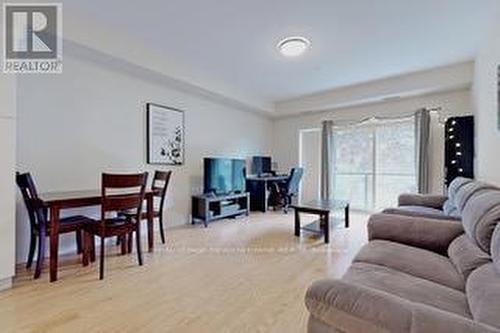 208 - 344 Florence Drive, Peterborough, ON - Indoor Photo Showing Living Room