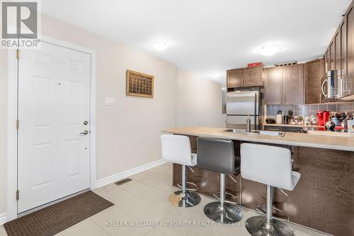 18 - 176 Den Haag Drive, Ottawa, ON - Indoor Photo Showing Kitchen