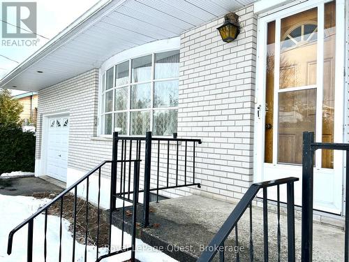 5 Edith Drive, Oro-Medonte (Prices Corners), ON - Outdoor