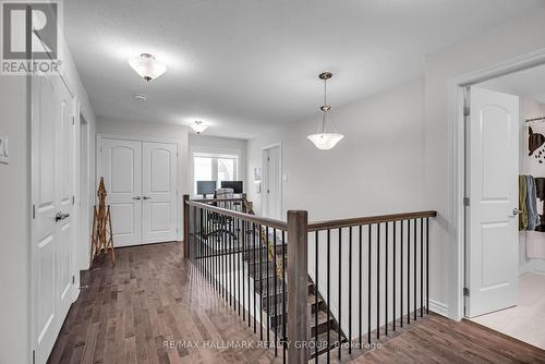 154 Aubrais Crescent, Ottawa, ON - Indoor Photo Showing Other Room