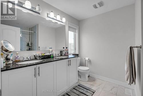 154 Aubrais Crescent, Ottawa, ON - Indoor Photo Showing Bathroom