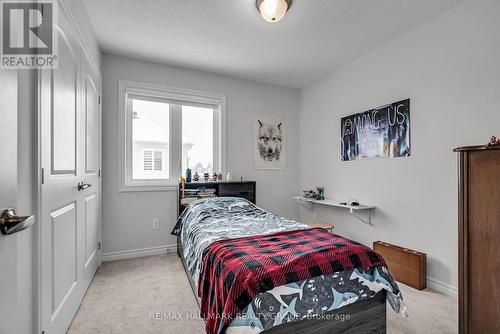 154 Aubrais Crescent, Ottawa, ON - Indoor Photo Showing Bedroom