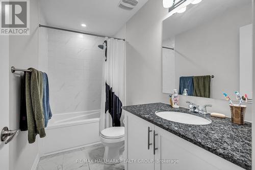 154 Aubrais Crescent, Ottawa, ON - Indoor Photo Showing Bathroom