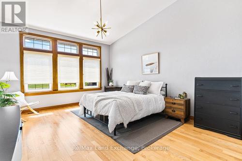 248 Bruce Road 23 Road, Kincardine, ON - Indoor Photo Showing Bedroom