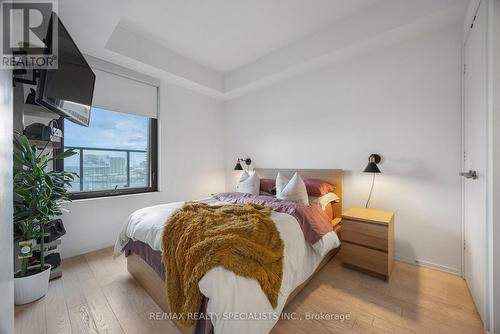 609 - 12 Bonnycastle Street, Toronto, ON - Indoor Photo Showing Bedroom