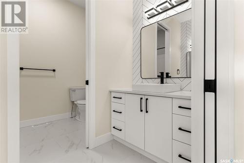 3744 Gee Crescent, Regina, SK - Indoor Photo Showing Bathroom