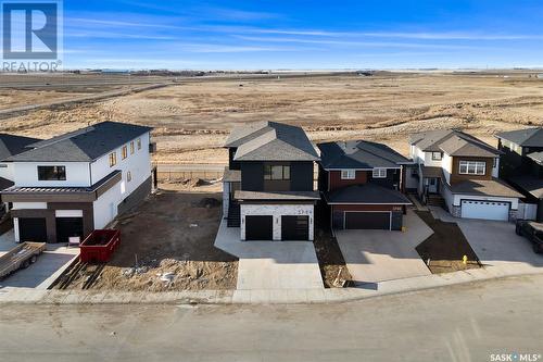 3744 Gee Crescent, Regina, SK - Outdoor With Facade