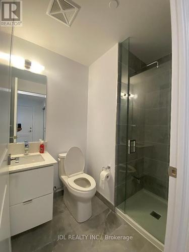 2405 - 30 Elm Drive W, Mississauga, ON - Indoor Photo Showing Bathroom