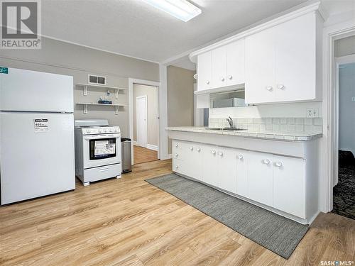 224 William Street, Radisson, SK - Indoor Photo Showing Kitchen