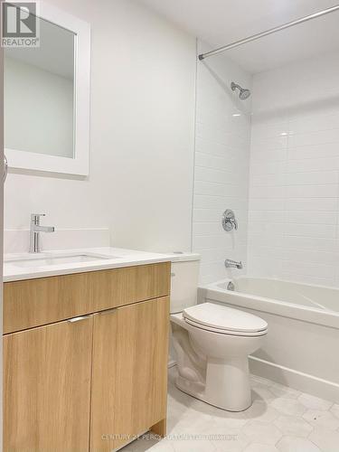 3 - 167 Thirteenth Street, Toronto, ON - Indoor Photo Showing Bathroom