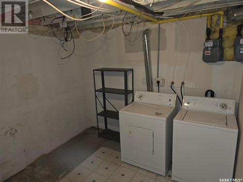 2121&2125 Rothwell Street, Regina, SK - Indoor Photo Showing Laundry Room