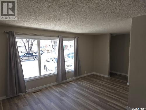 2121&2125 Rothwell Street, Regina, SK - Indoor Photo Showing Other Room