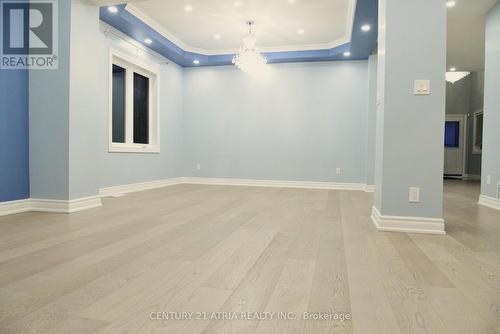 1093 Lamplight Way, Mississauga, ON - Indoor Photo Showing Other Room