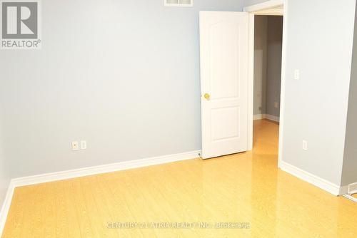 1093 Lamplight Way, Mississauga, ON - Indoor Photo Showing Other Room