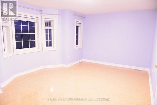 1093 Lamplight Way, Mississauga, ON - Indoor Photo Showing Other Room