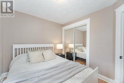 78 Bond Street, Cambridge, ON - Indoor Photo Showing Bedroom