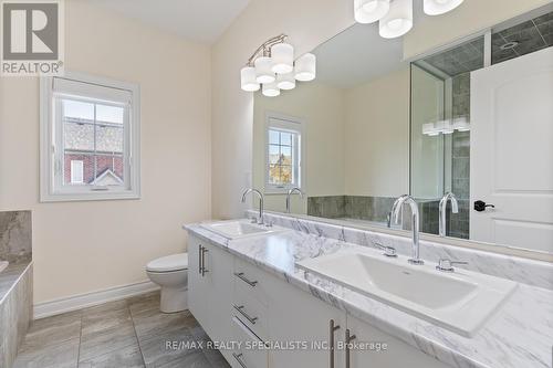 39 New Yorkton Avenue, Markham, ON - Indoor Photo Showing Bathroom