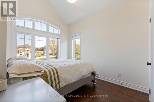 39 New Yorkton Avenue, Markham, ON - Indoor Photo Showing Bedroom