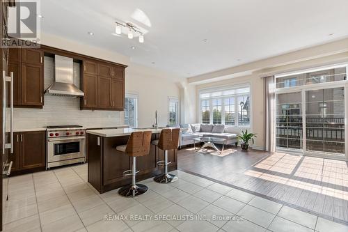 39 New Yorkton Avenue, Markham, ON - Indoor Photo Showing Kitchen