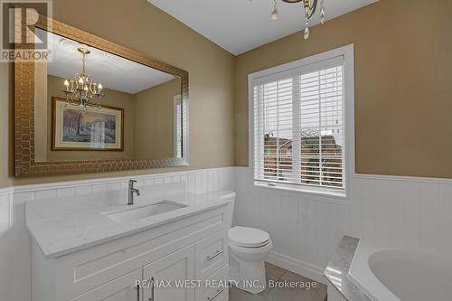 27 Coolspring Crescent, Caledon, ON - Indoor Photo Showing Bathroom