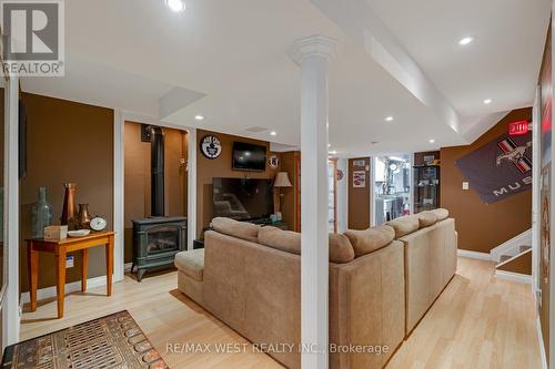 27 Coolspring Crescent, Caledon, ON - Indoor With Fireplace