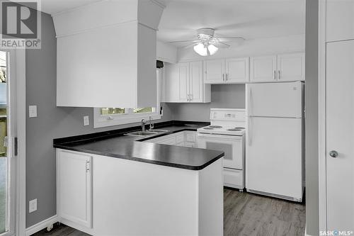 1105 Dover Avenue, Regina, SK - Indoor Photo Showing Kitchen With Double Sink