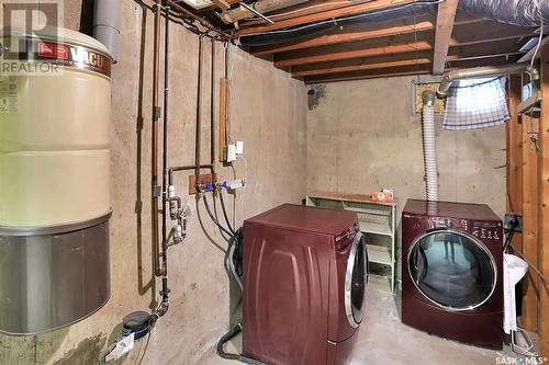 1105 Dover Avenue, Regina, SK - Indoor Photo Showing Laundry Room