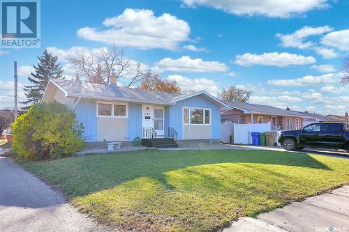 1105 Dover Avenue, Regina, SK - Outdoor With Facade