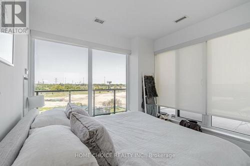 709 - 30 Shore Breeze Drive, Toronto, ON - Indoor Photo Showing Bedroom